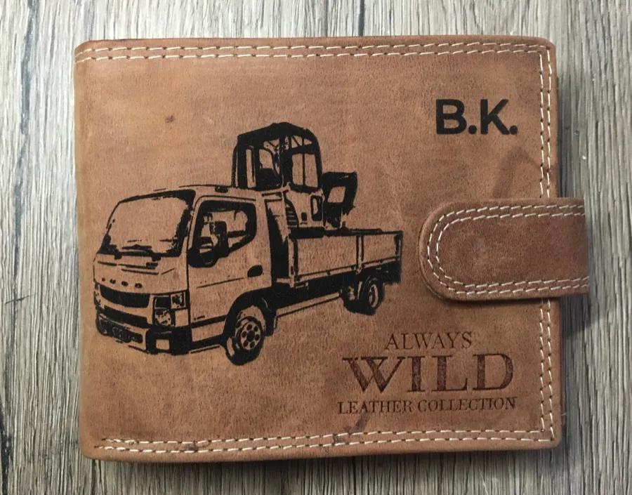 Gravírozott Autá referencia