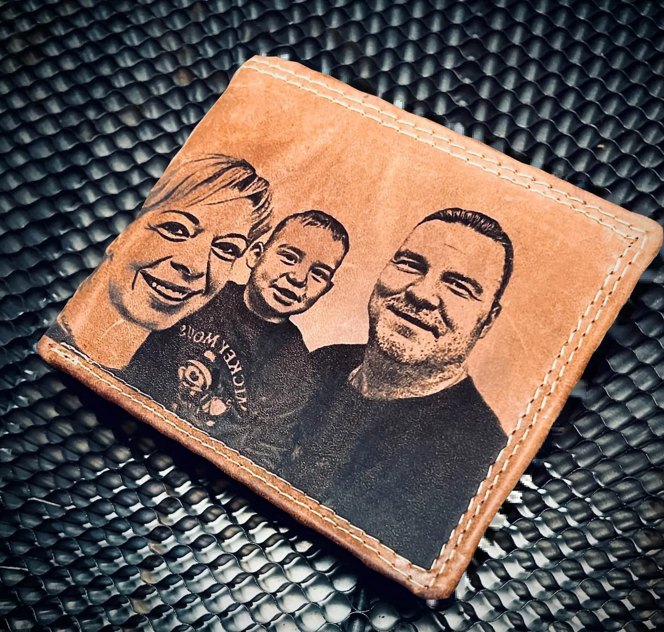 Gravírozott Rodinné referencia