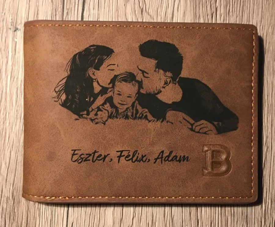 Gravírozott Rodinné referencia