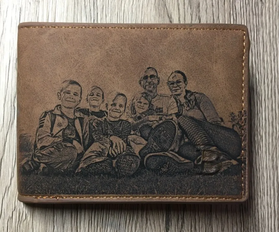 Gravírozott Rodinné referencia