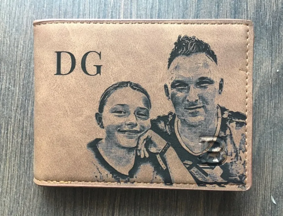 Gravírozott Rodinné referencia