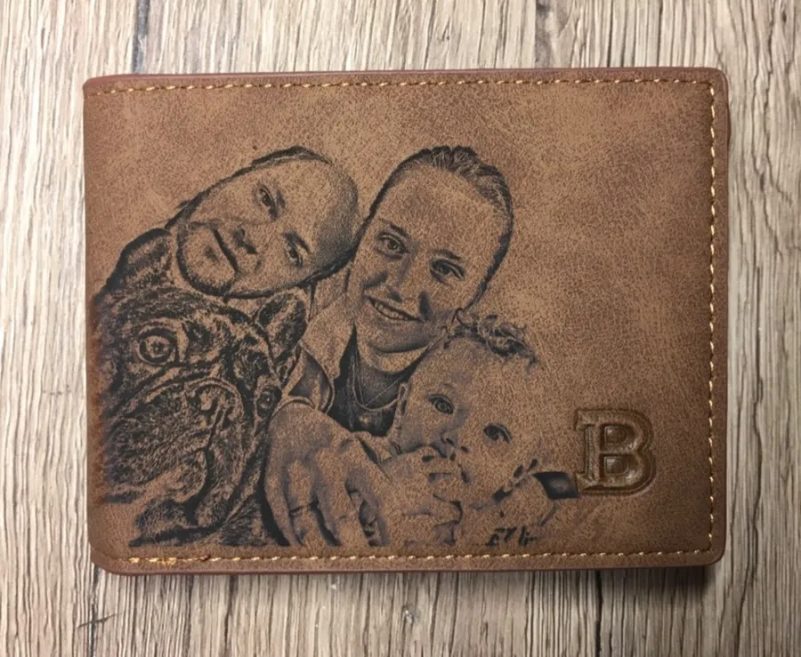 Gravírozott Rodinné referencia