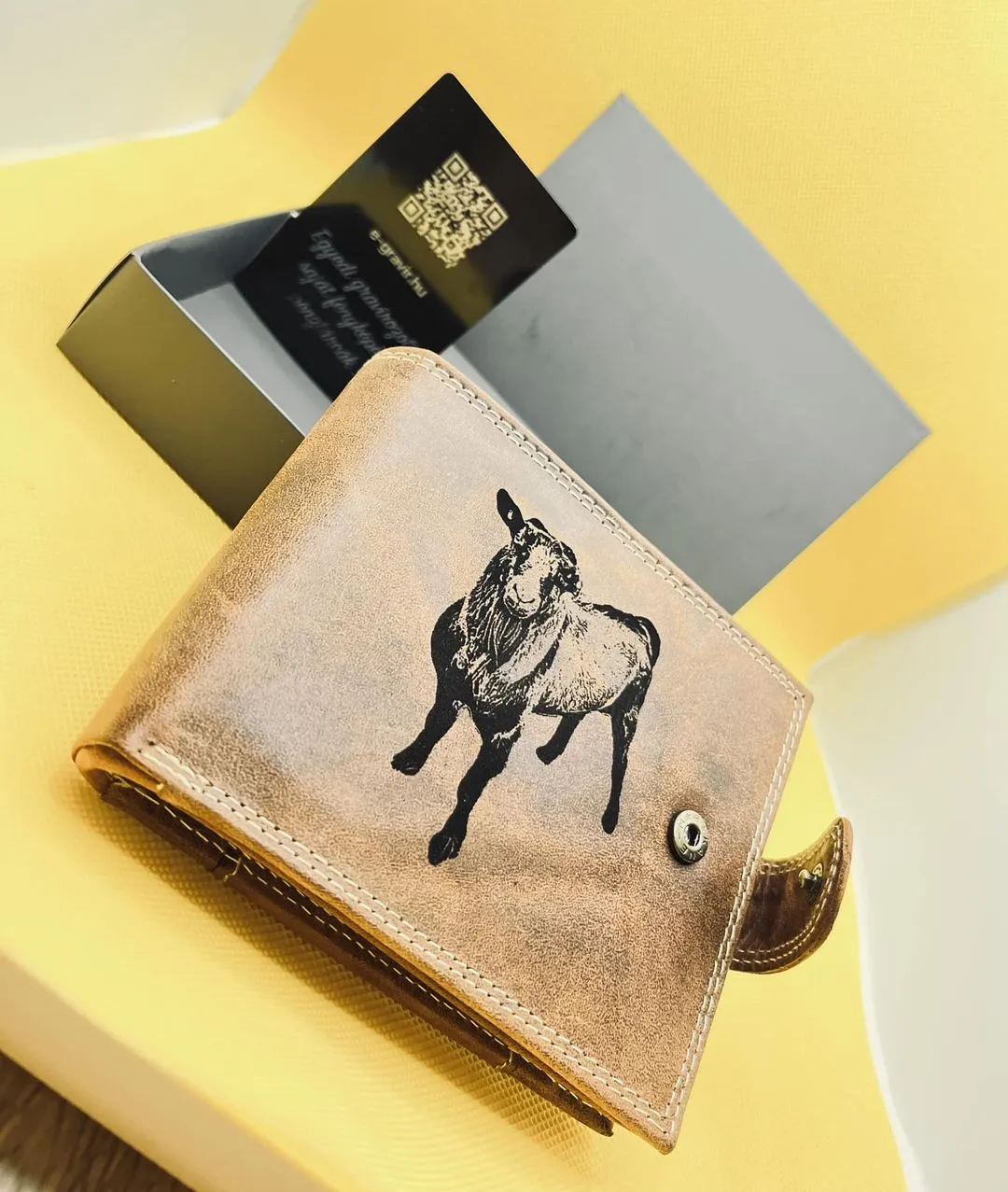 Gravírozott Ostatné referencia