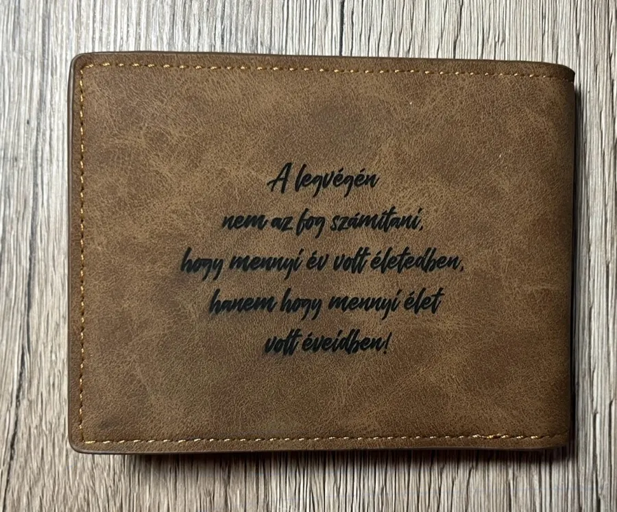 Gravírozott Citátové referencia