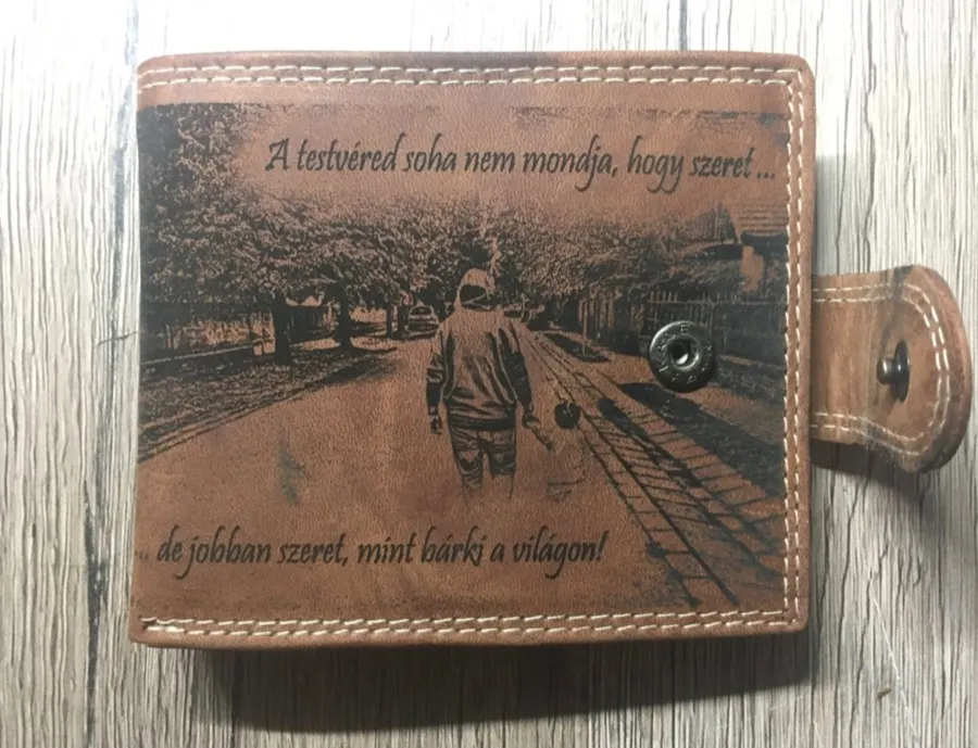 Gravírozott Citátové referencia