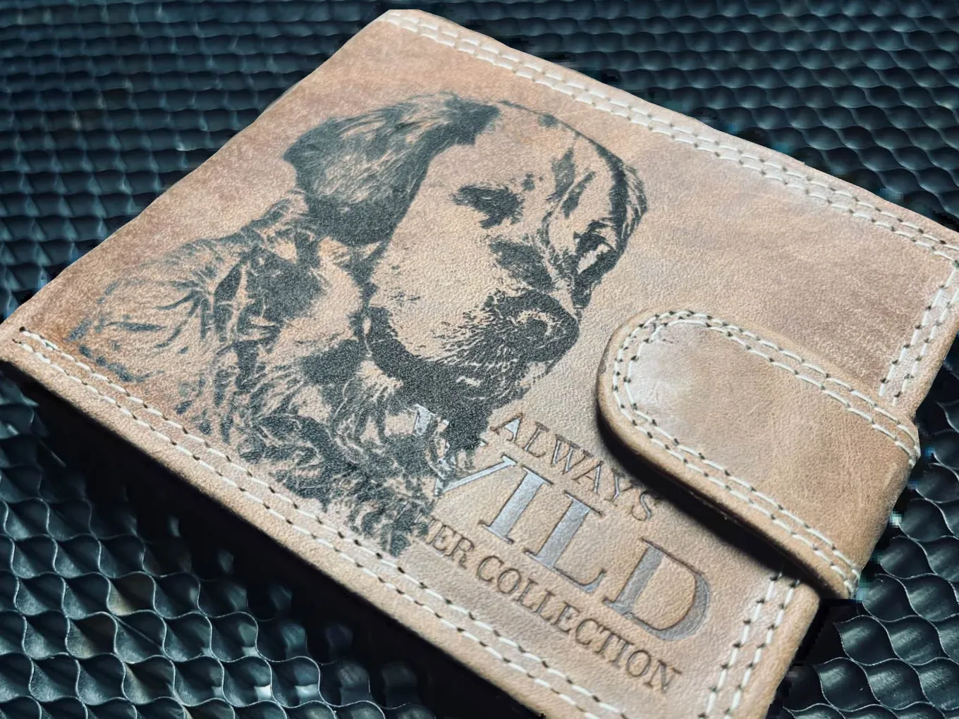 Gravírozott Psie referencia