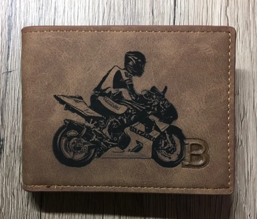 Gravírozott Motorkárske referencia