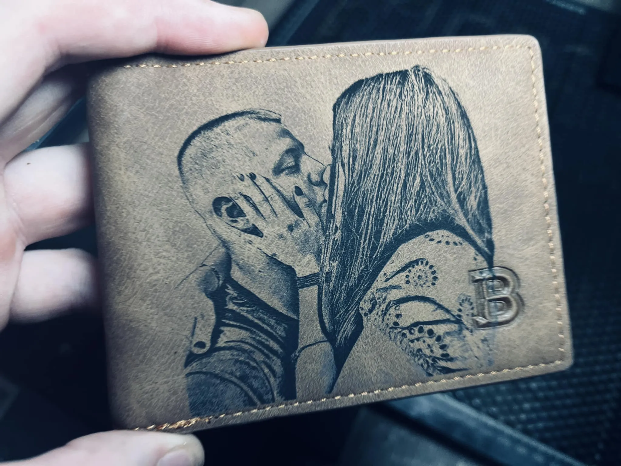 Gravírozott Párové referencia