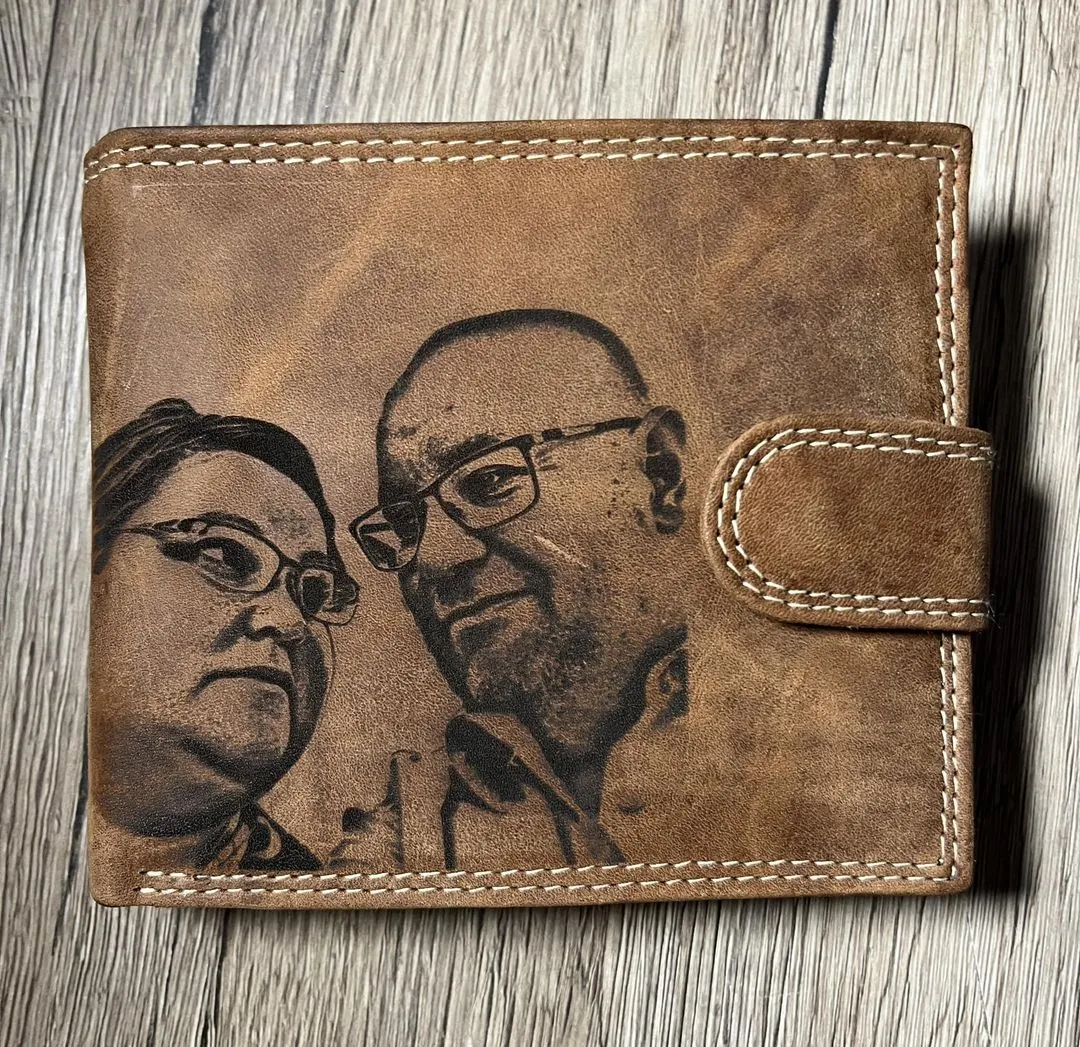 Gravírozott Párové referencia