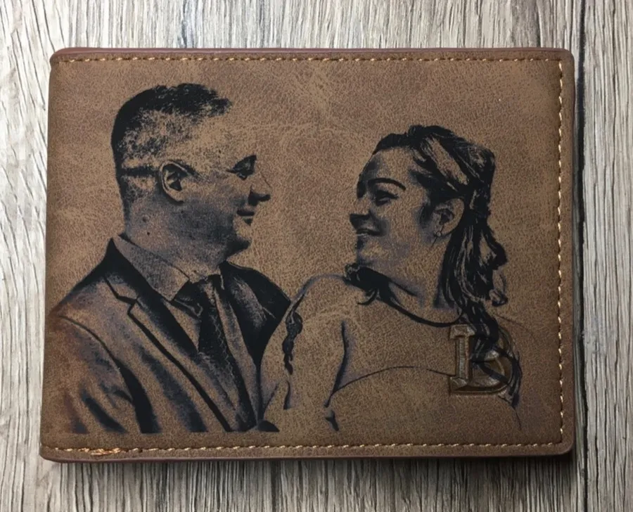 Gravírozott Párové referencia