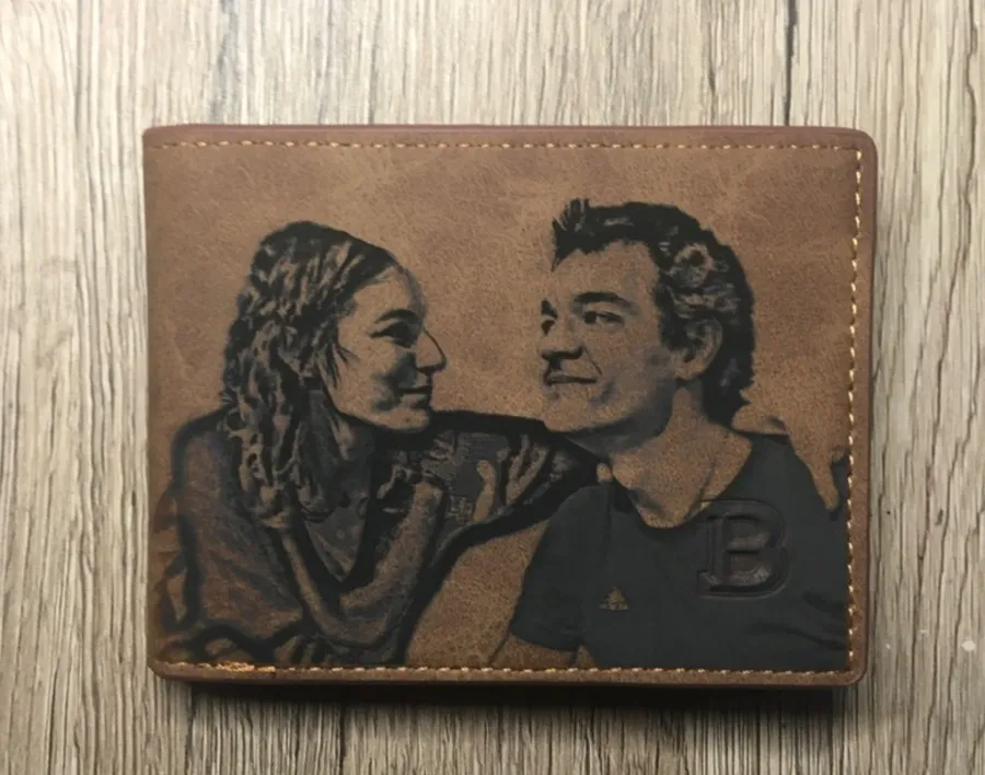 Gravírozott Párové referencia