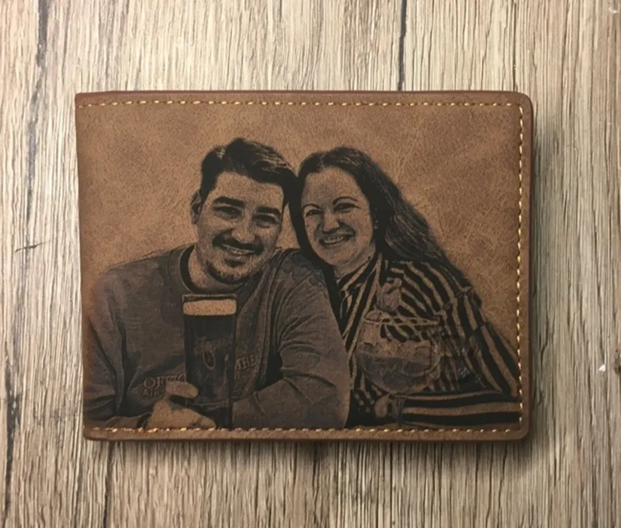 Gravírozott Párové referencia