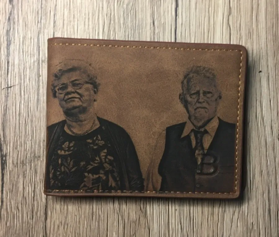 Gravírozott Párové referencia