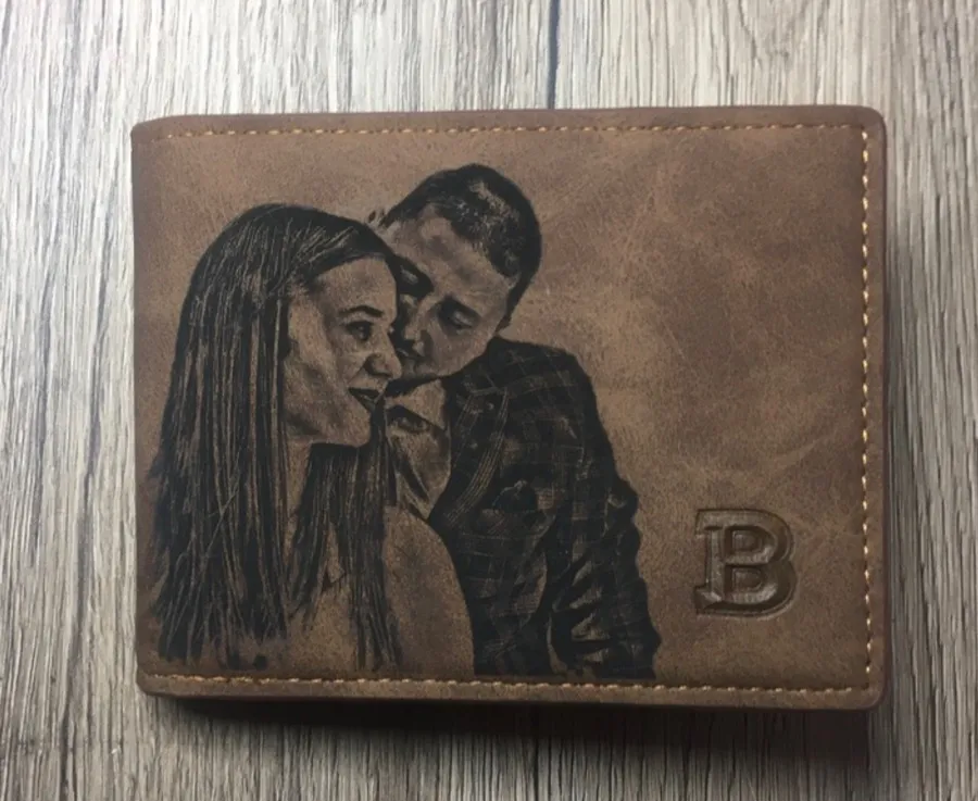 Gravírozott Párové referencia