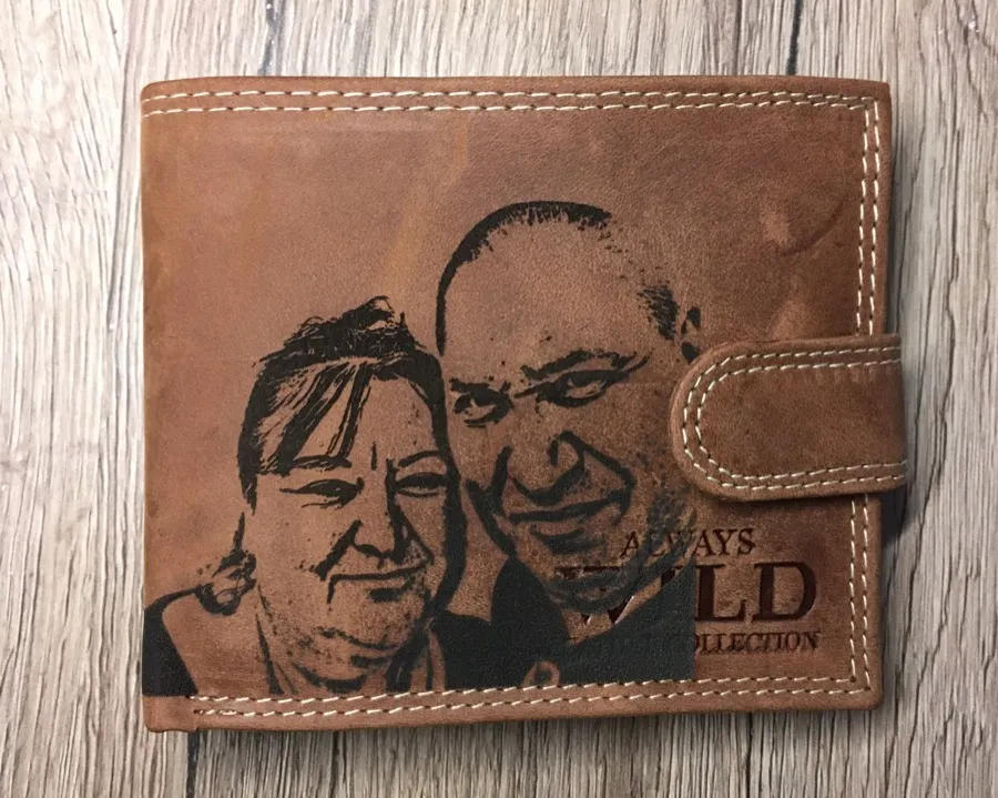 Gravírozott Párové referencia