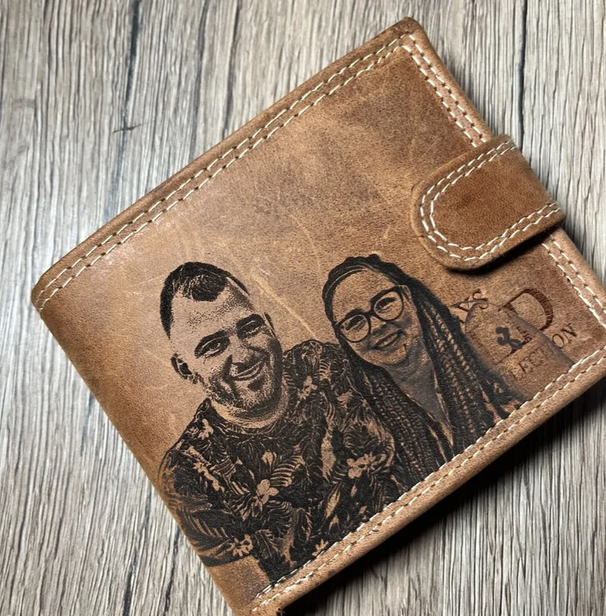 Gravírozott Párové referencia