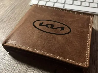 Gravírovaná Peňaženka Referenčný Obrázok 11