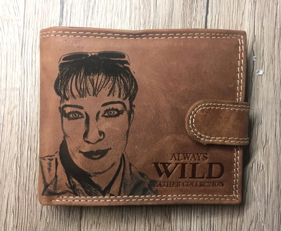 Gravírozott Osobné referencia